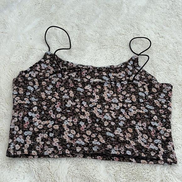 Garage Black Floral Crop Top | Size XS | Y2K Stretch Cami with Floral Print - Picture 2 of 4
